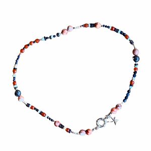 COLLAR NARCISO CORTO AZUL/NARANJO