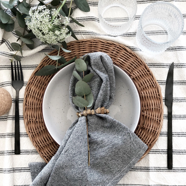 MANTEL MARTIN NEGRO 180CM X 300CM