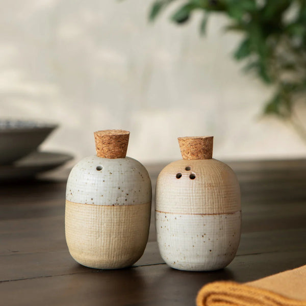 SET DE SALERO Y PIMENTERO SHAKERS