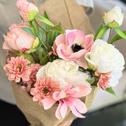 RAMO DE FLORES TONOS ROSA L