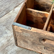 CAJA CCU ANTIGUA PARA BOTELLAS