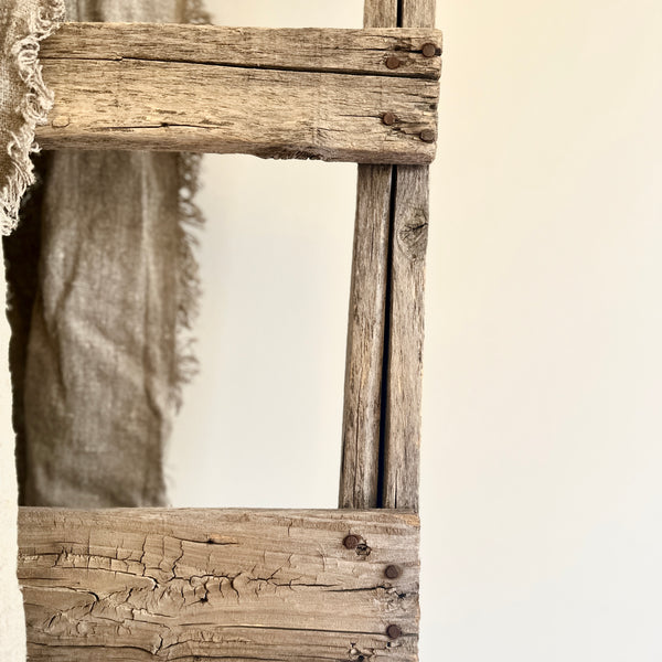 ESCALERA CARPINTERO ANTIGUA