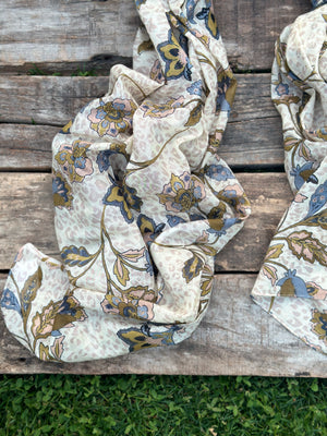 PAÑUELO LARGO DE ALGODÓN  FLEURS VERT