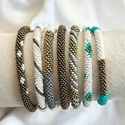 BRAZALETE PETITES PERLES BLEU CLAIR A