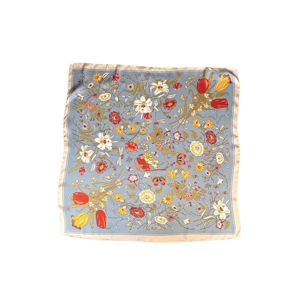 PAÑUELO CARRE BLEU CLAIR