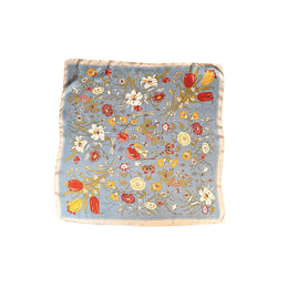 PAÑUELO CARRE BLEU CLAIR