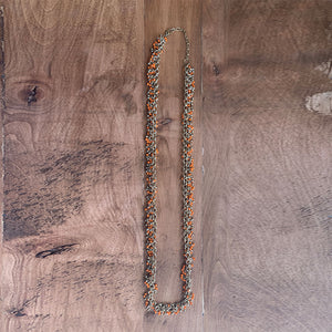 COLLAR MOUSSE DE BRELOQUES ROUGE FONCE