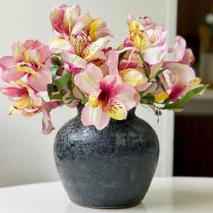 ASTROMELIA BLANCA CON ROSADO 75 CM