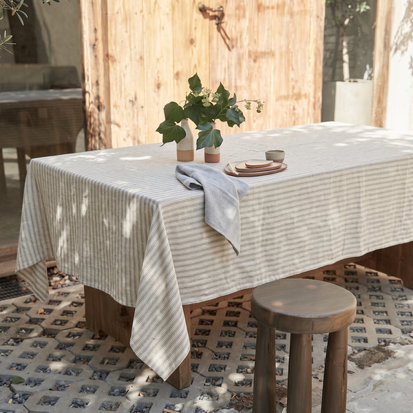 MANTEL PARIS TOSTADO 160 CM X 240 CM