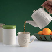 IN THE FOREST TETERA