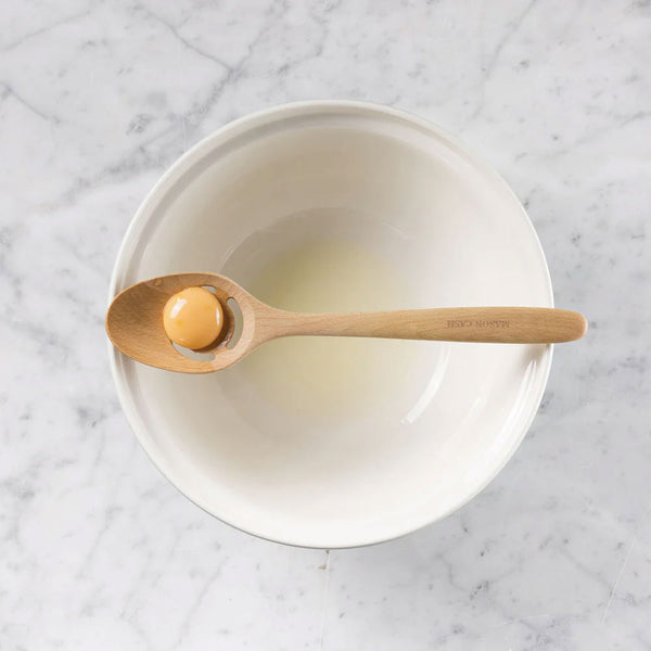 CUCHARA MADERA CON SEPARADOR DE YEMA