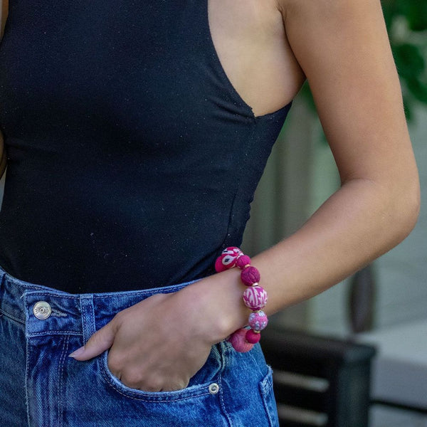 PULSERA TELA GRANDE FUCSIA