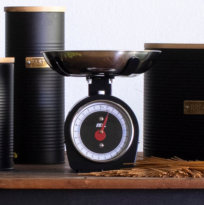 BALANZA VINTAGE NEGRA